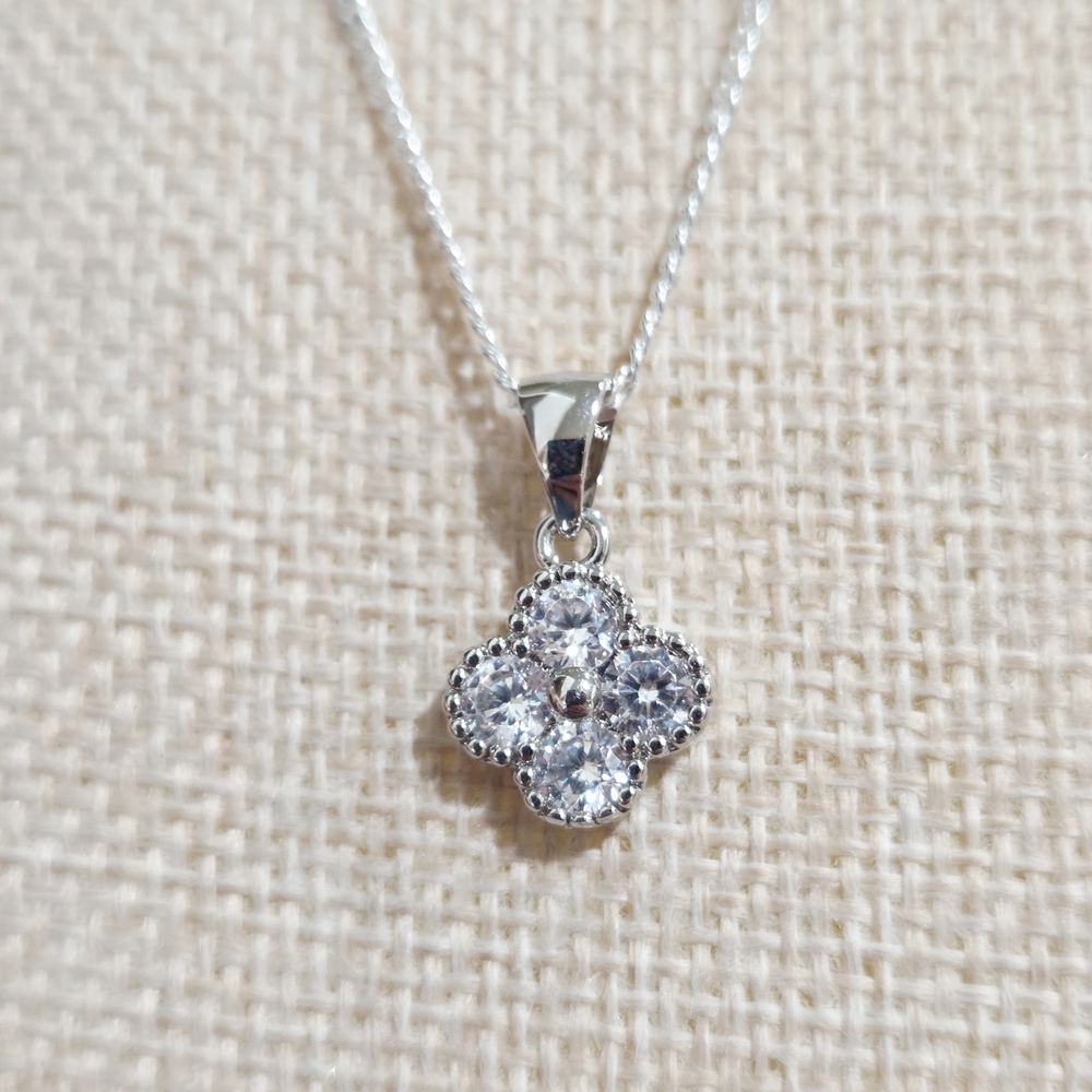 Silver Floral Clover Pendant Necklace - Silver